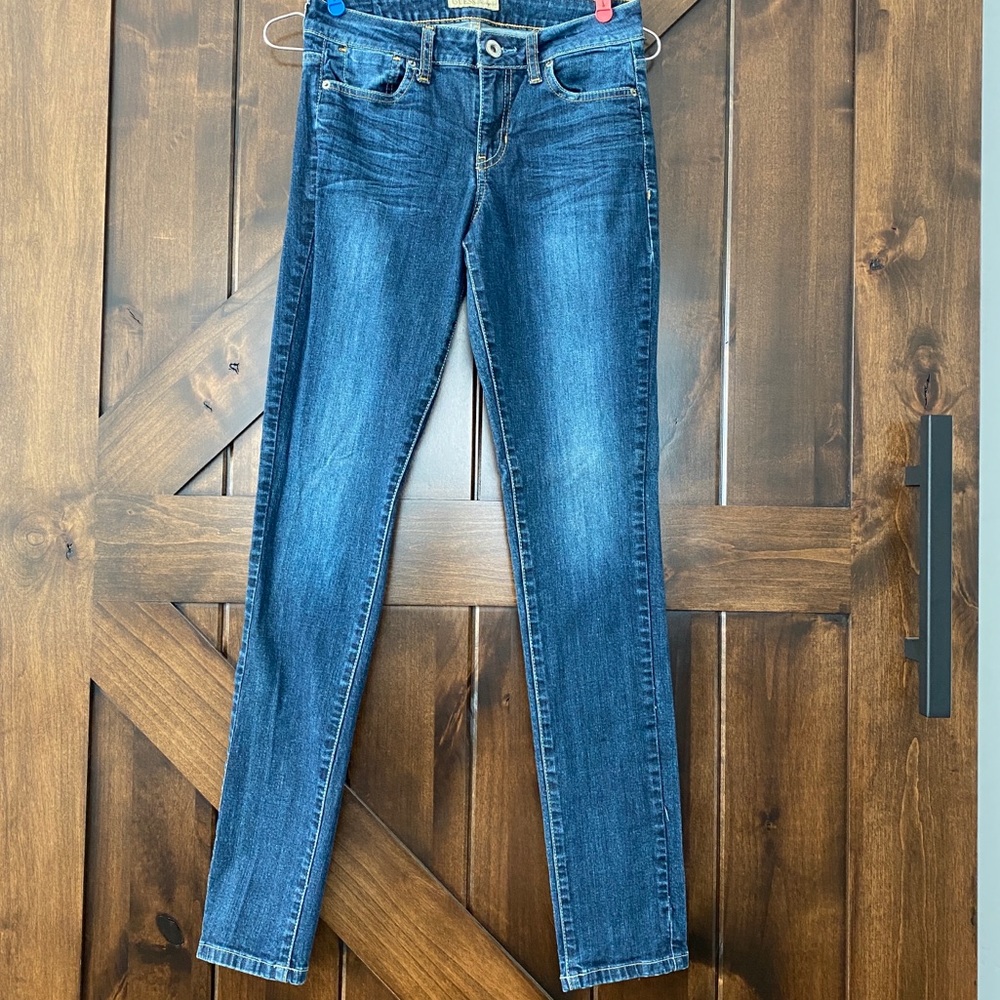 Guess Skinny Jeans - Size 27 - Stretch